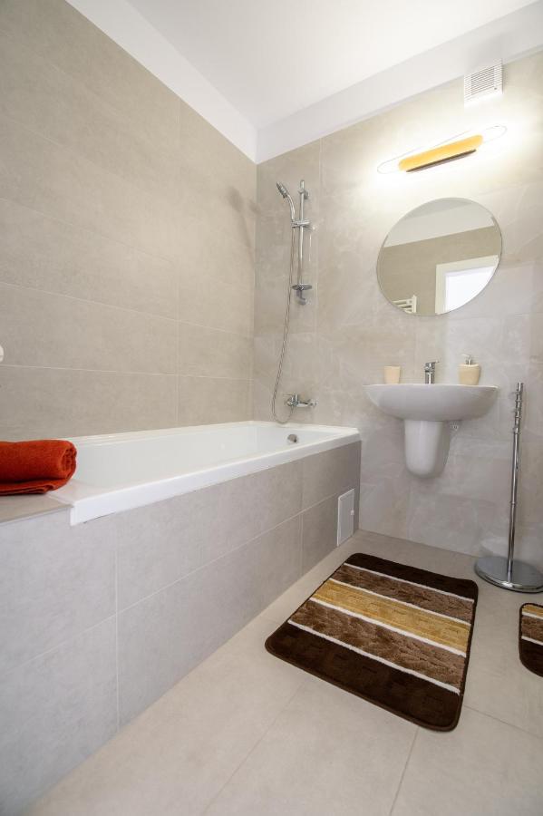 Claseb Apartment Timişoara Exterior foto